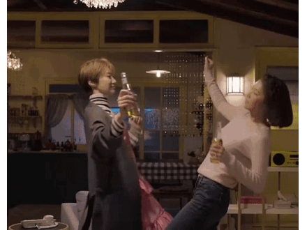 在这里过中秋，，确实有点嗨。。